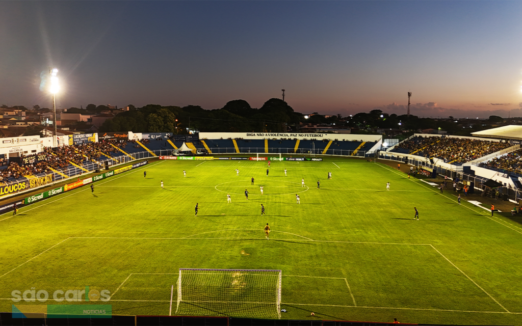Santos FC vence a Ferroviária no Luisão e encara o Cruzeiro em jogão decisivo em São Carlos