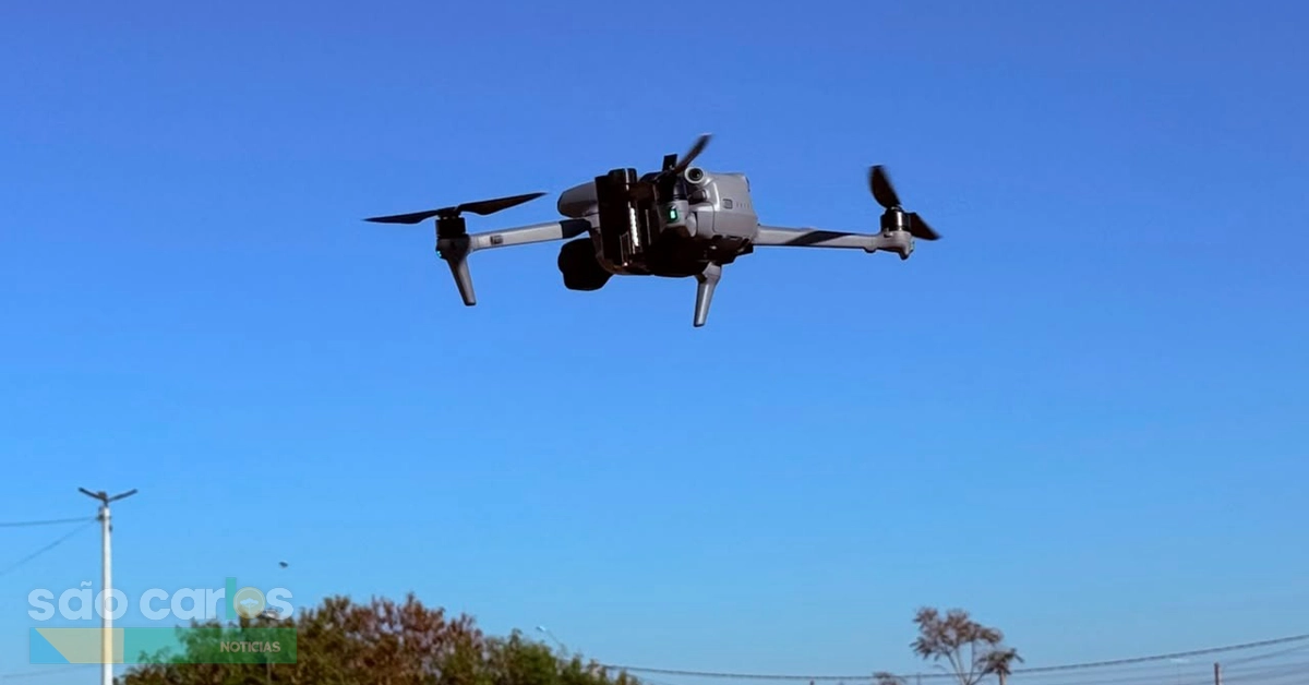Dengue São Carlos 2026: Drones iniciam mapeamento em bairros