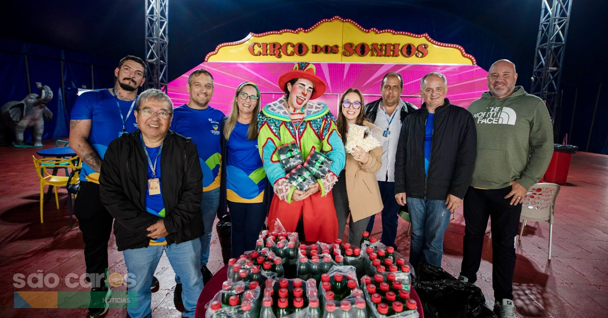 Fundo Social leva 600 crianças ao circo em São Carlos