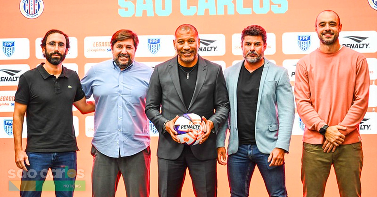Copinha São Carlos 2026: Cidade recebe kits esportivos para projetos