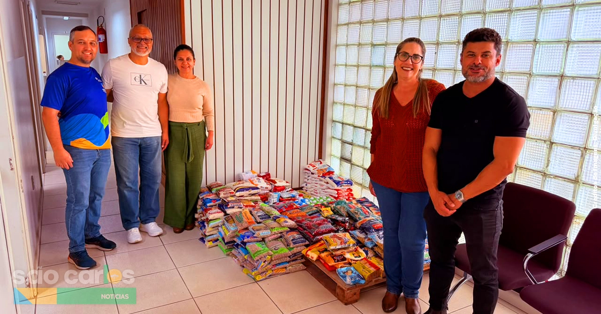 Doação APAE São Carlos 2026: Corrida do Bem arrecada 330 kg